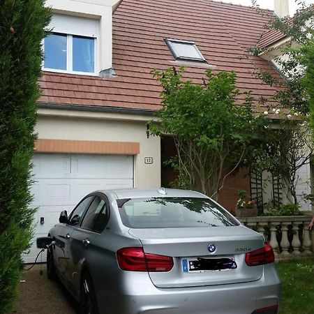 Hello Disneyland Paris Bussy-Saint-Georges Bagian luar foto