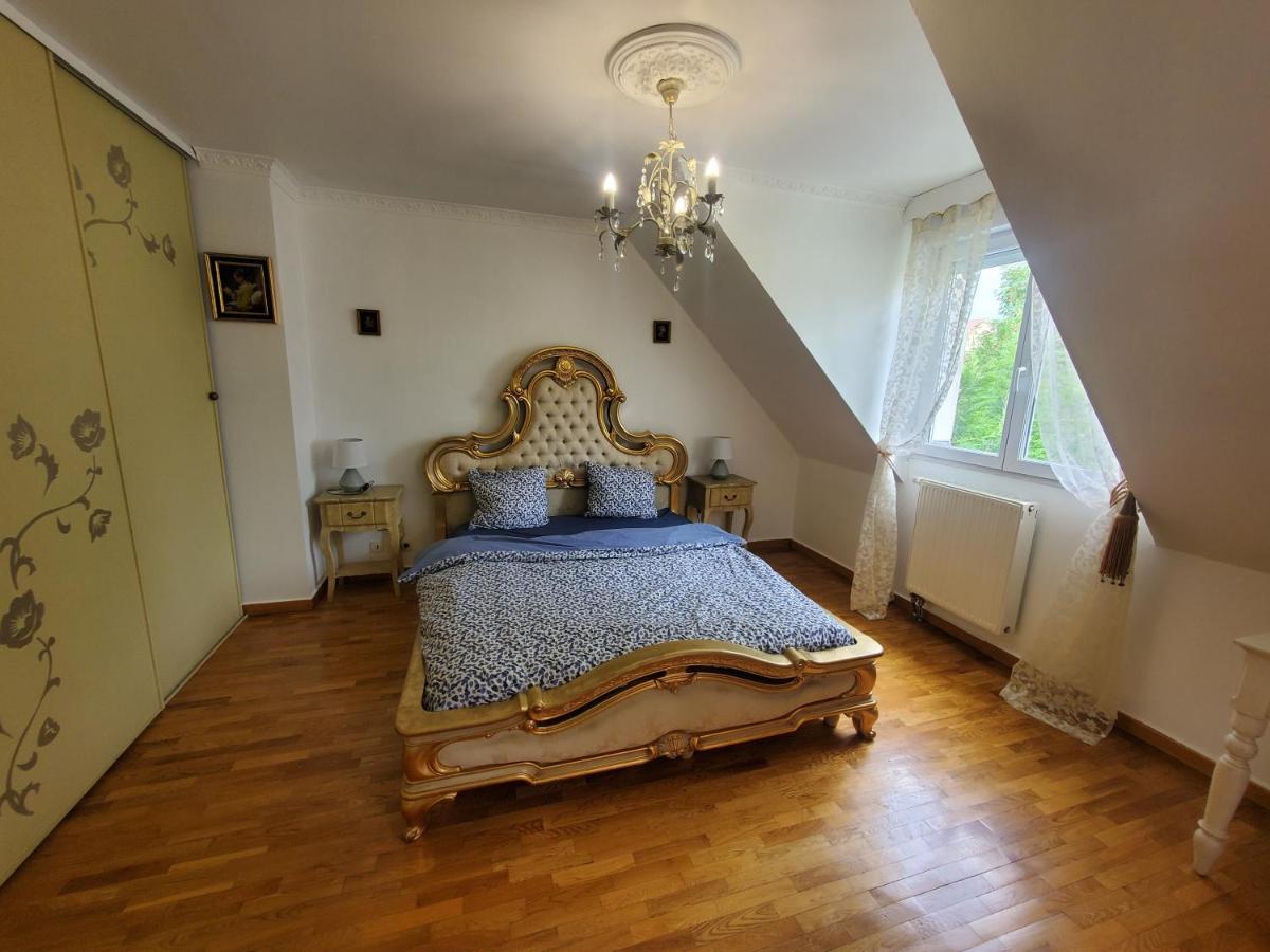 Hello Disneyland Paris Bussy-Saint-Georges Bagian luar foto