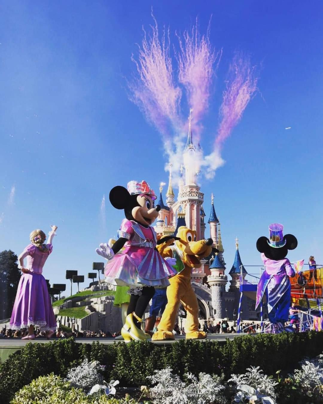 Hello Disneyland Paris Bussy-Saint-Georges Bagian luar foto